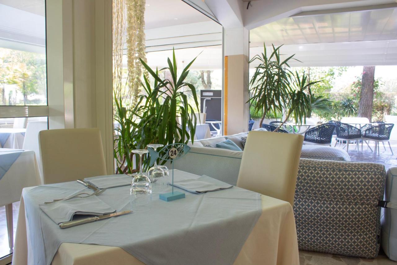 Hotel Hiki 3 Superior Bibione Exteriör bild
